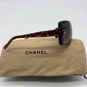 CHANEL Vintage Y2K CHANEL Brown Shield Sunglasses